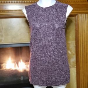 {BANANA REPUBLIC} Sleeveless Knit Career Top